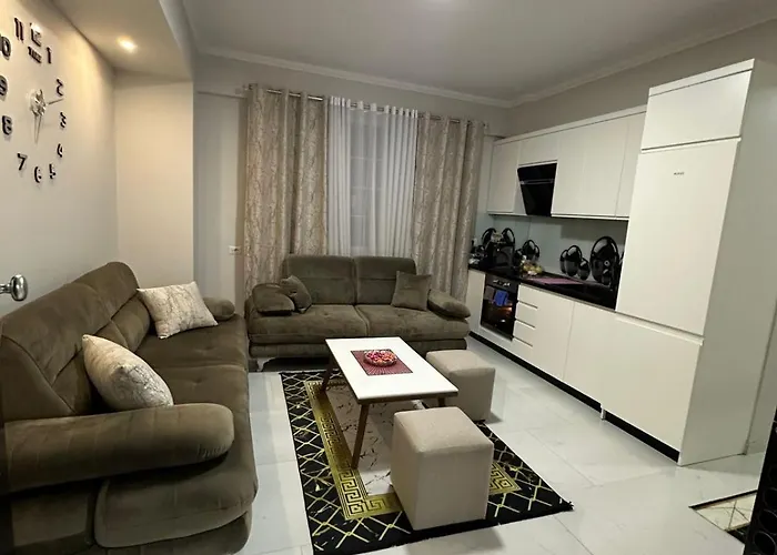 Evi\'S Apartament Ne Plazh Buze Detit