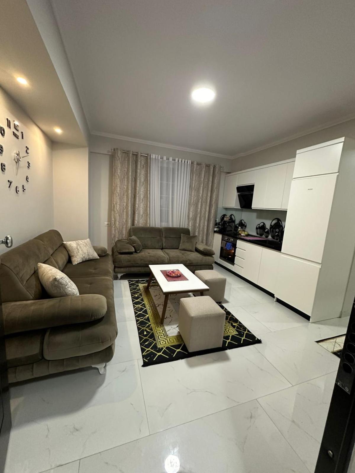 Appartamento Evi's Ne Plazh Buze Detit